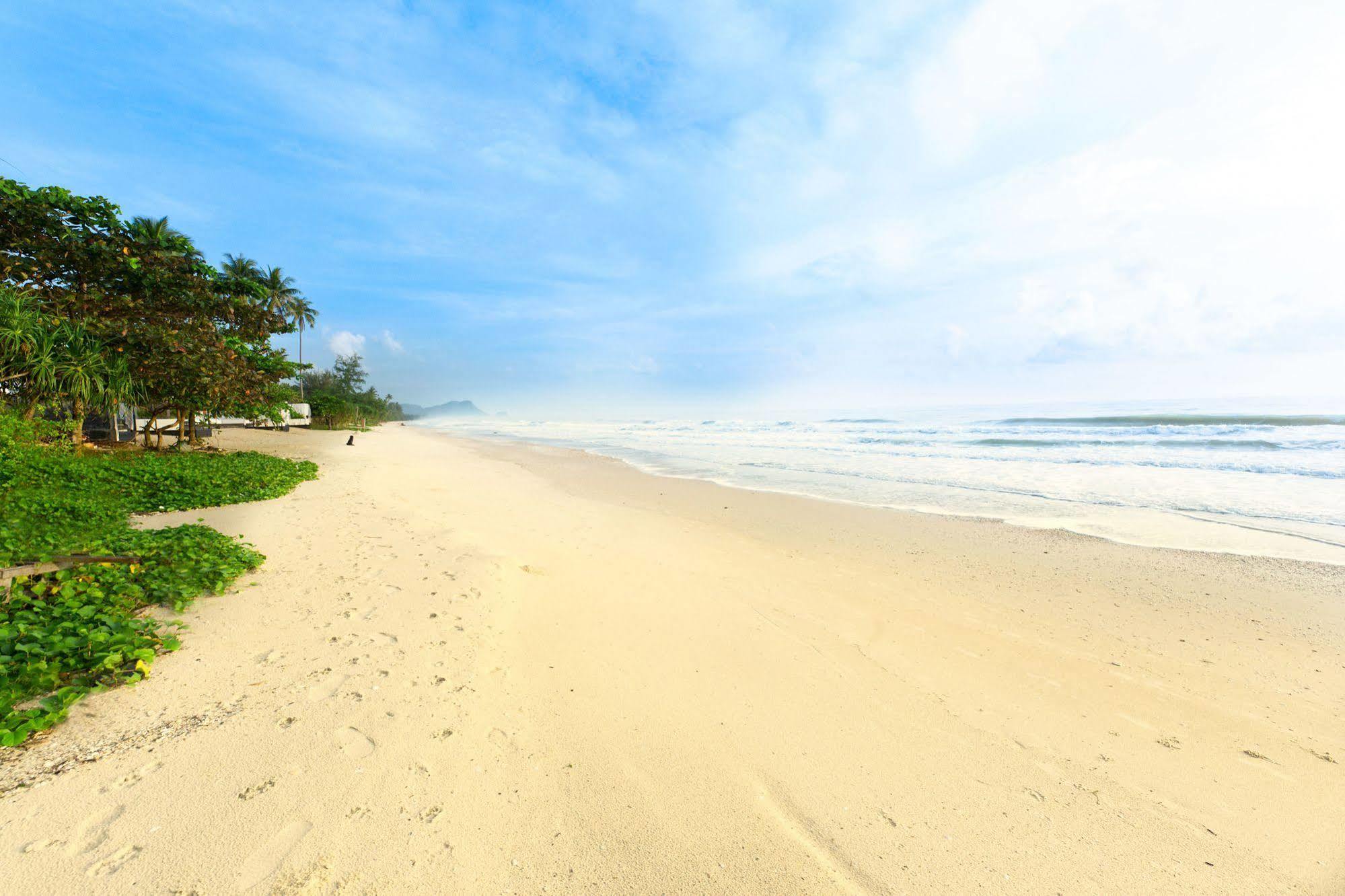 Aava Resort And Spa Khanom Extérieur photo